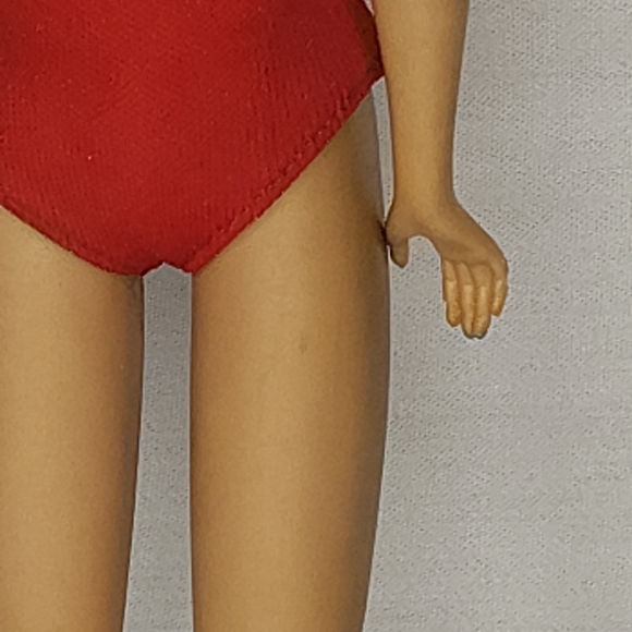 Vintage Barbie 1962 Bubble Cut in Red Swimsuit - Picture 6 of 11